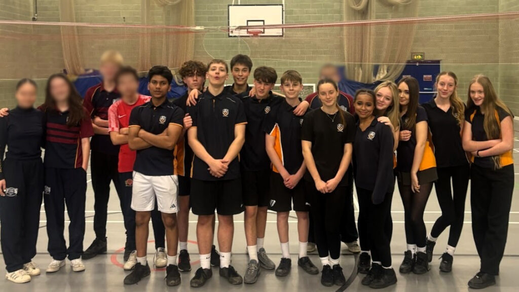 Year 9-11 mixed volleyball group photo with Longhill High School and Buckwood International School Ssudents