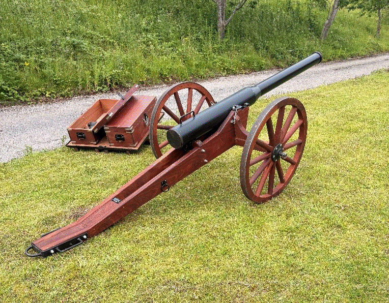 Cannon used in an exercise